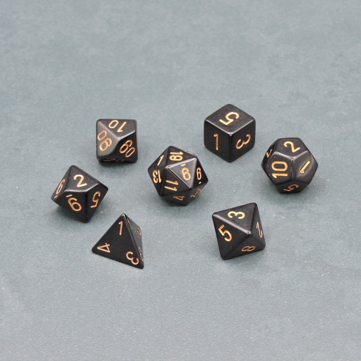 Black w/ gold Opaque Polyhedral 7-die Set