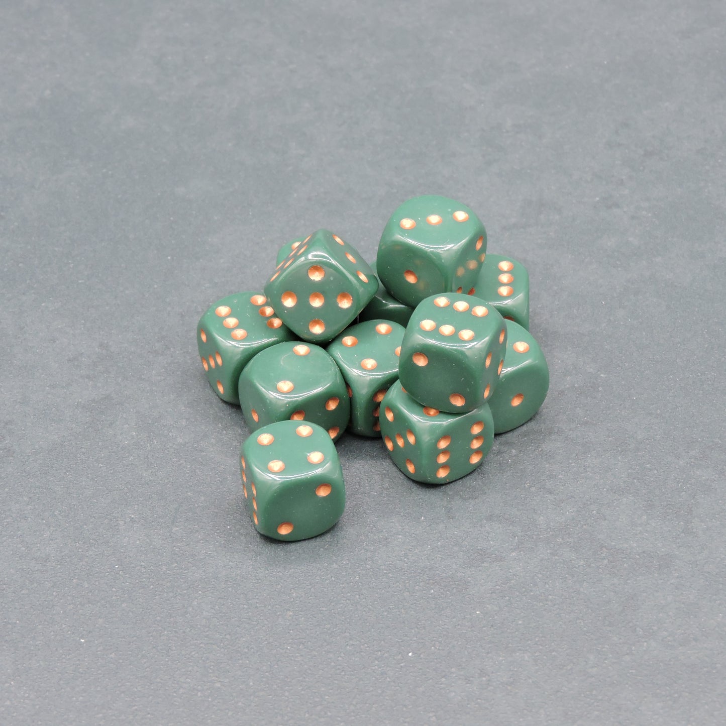 Dusty Green w/ copper Opaque 16mm d6 Dice Block (12 dice)