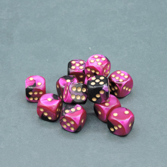 Black-Purple w/ gold Gemini 16mm d6 Dice Block (12 dice)
