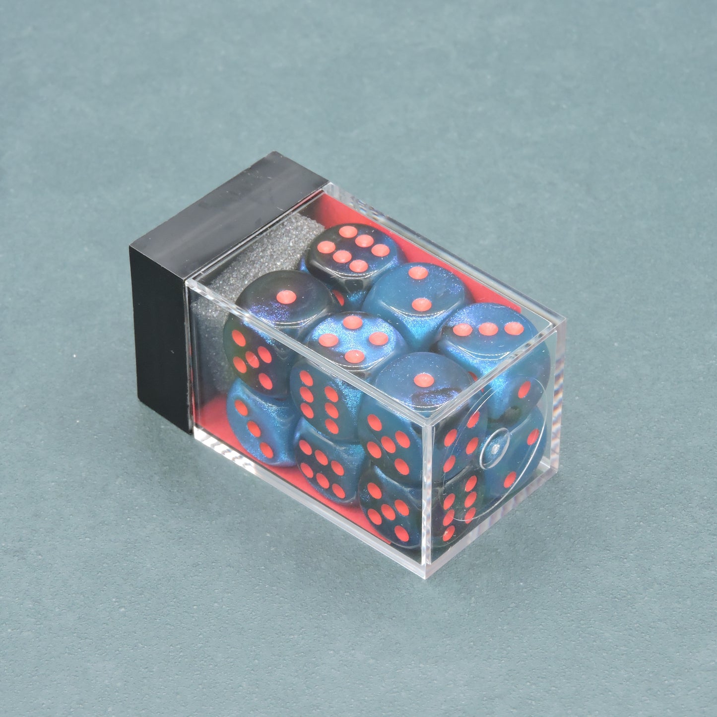Black-Starlight w/ red Gemini 16mm d6 Dice Block (12 dice)