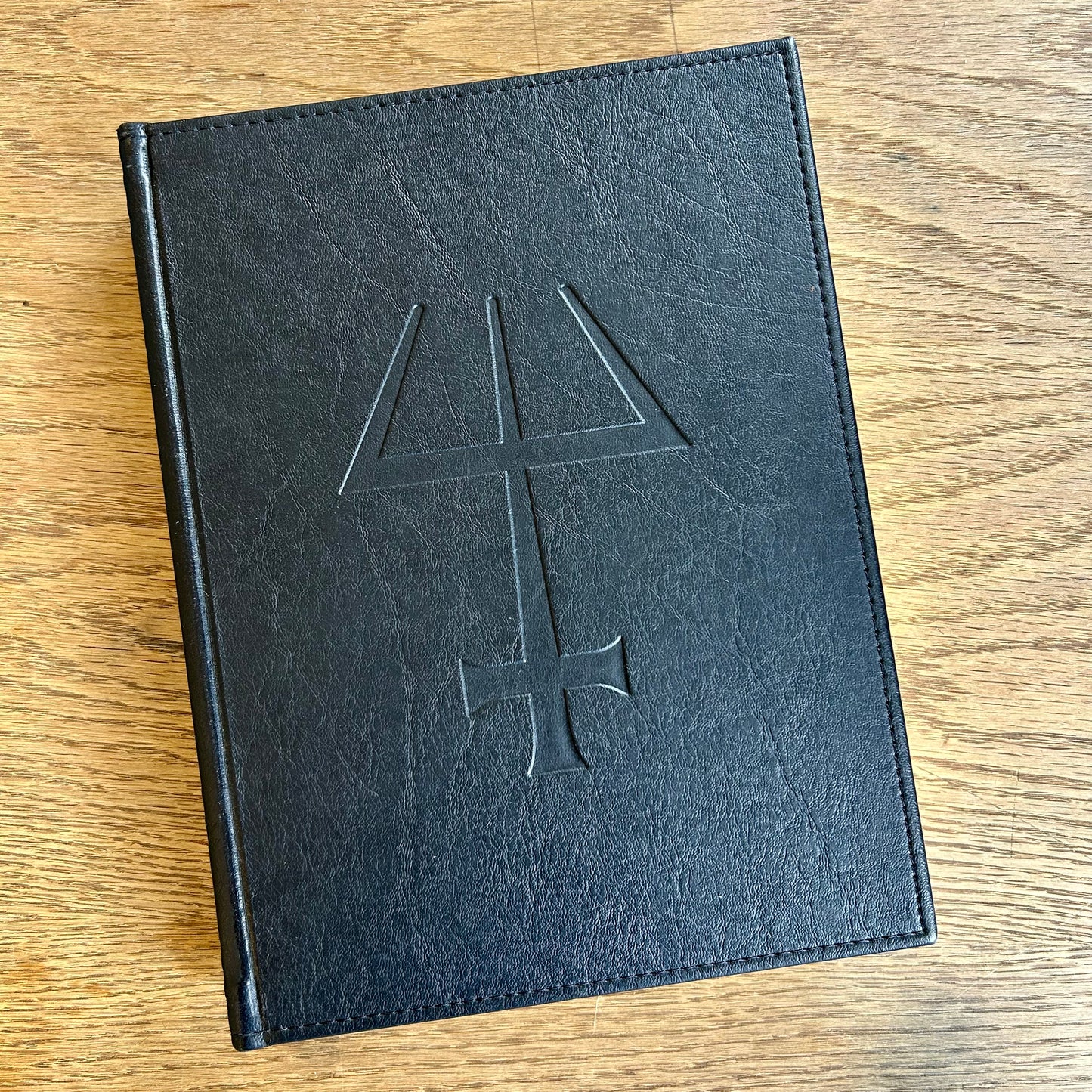 Mage: The Ascension 20th Anniversary Edition (leather bound)