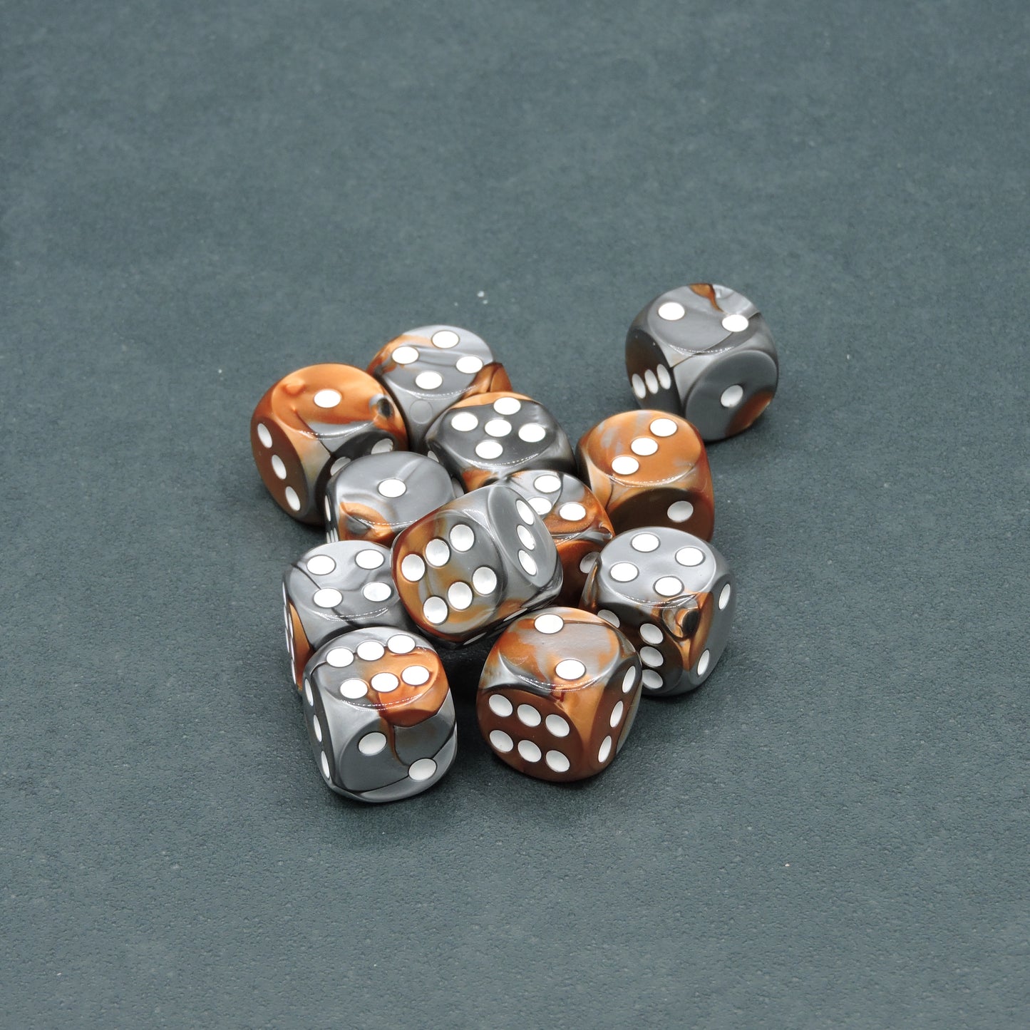 Copper-Steel w/ white Gemini 16mm d6 Dice Set