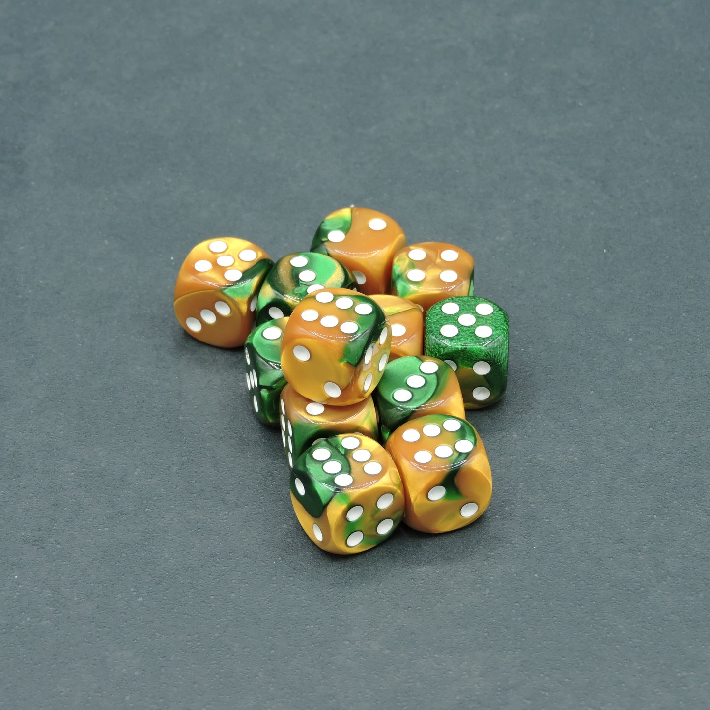 Gold-Green w/ white Gemini 16mm d6 Dice Block (12 dice)