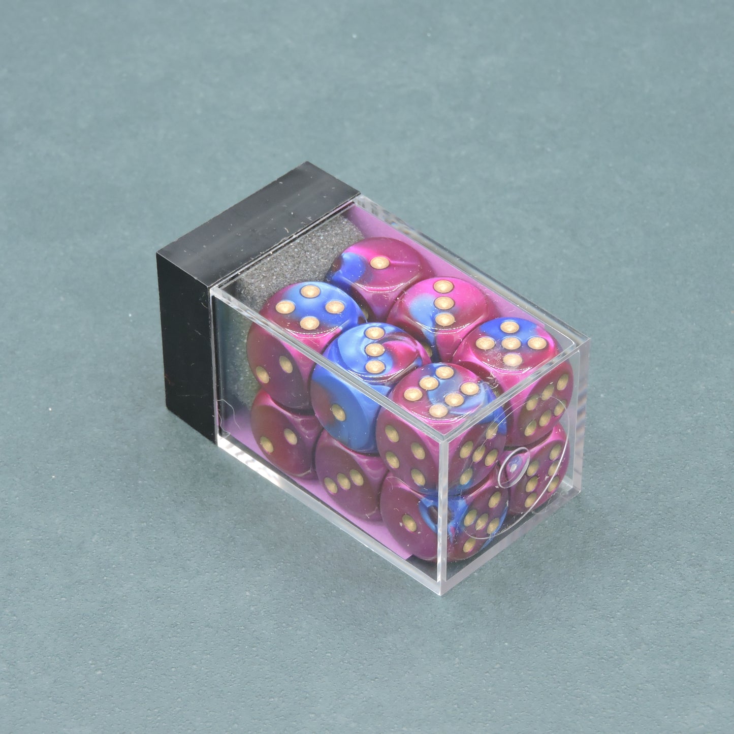 Blue-Purple w/ gold Gemini 16mm d6 Dice Block (12 dice)