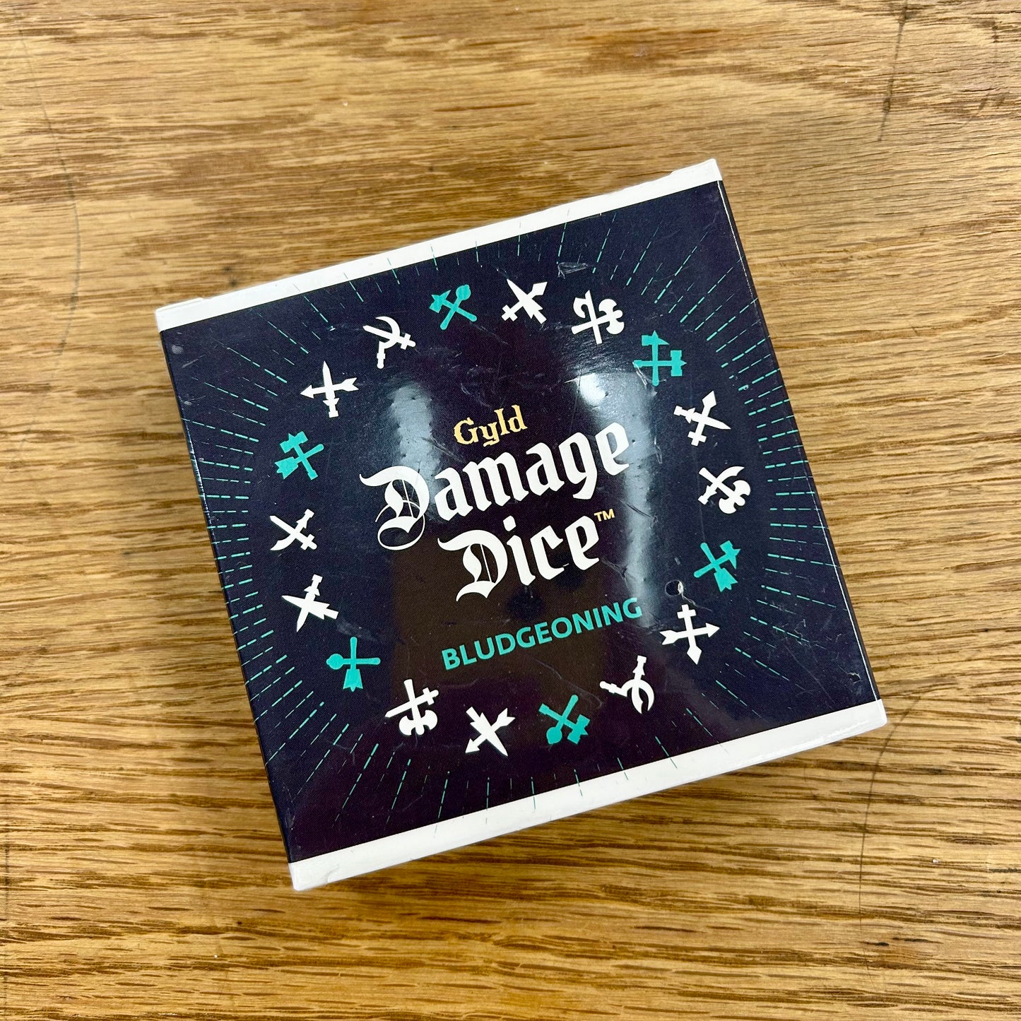 Bludgeoning Damage Dice (marble w/ teal)