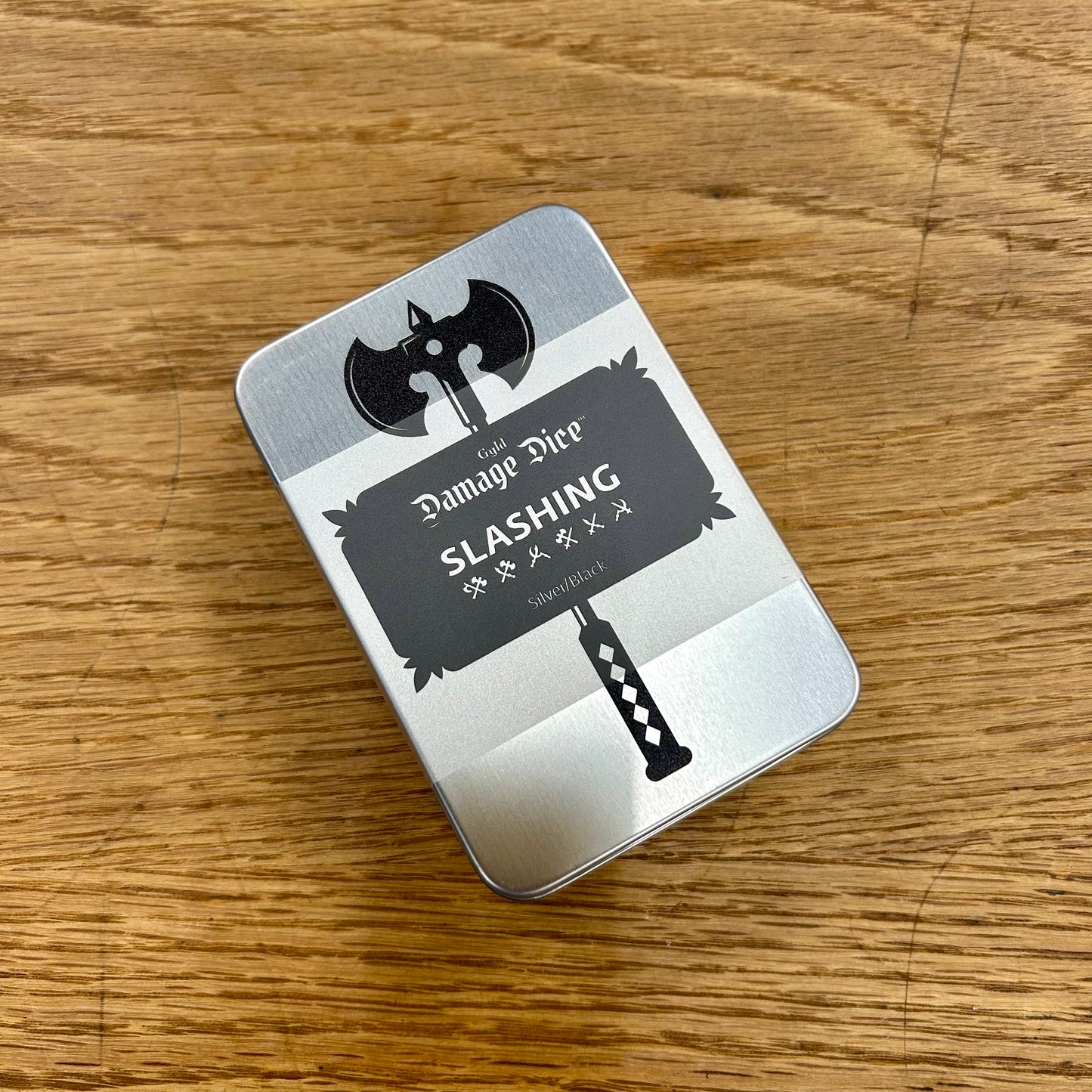 Slashing Damage Dice (metal - chrome w/ black)