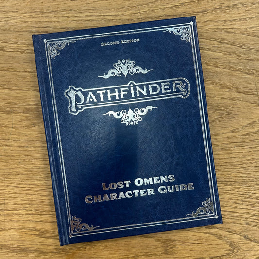 Pathfinder 2e Lost Omens Character Guide (deluxe edition)